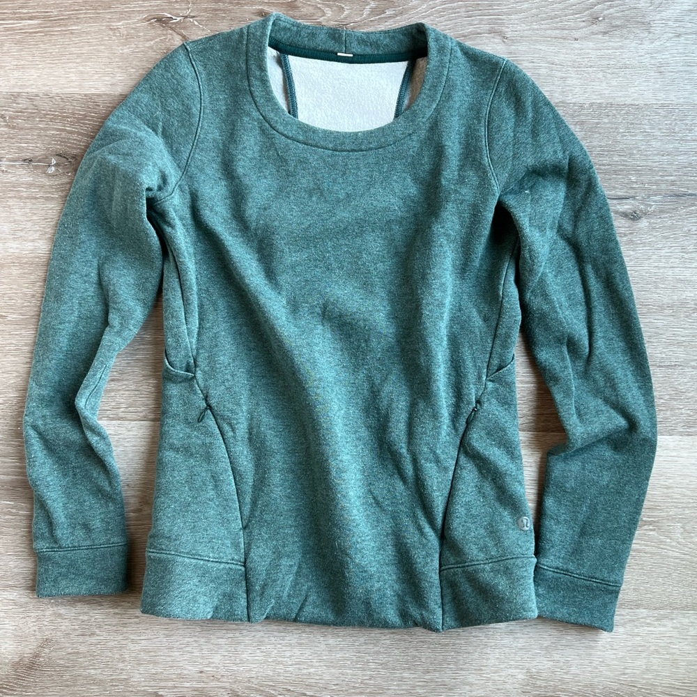 Lululemon sweatshirt.